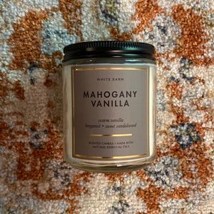 Bath & Body Works candle, Mahogany vanilla